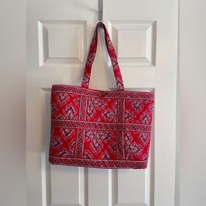 Vera Bradley “Frankly Scarlet” | Tote Bag
